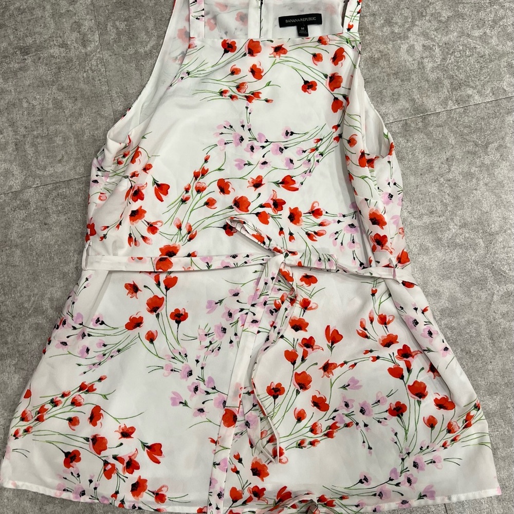 Banana Republic long too with Red Floral Print